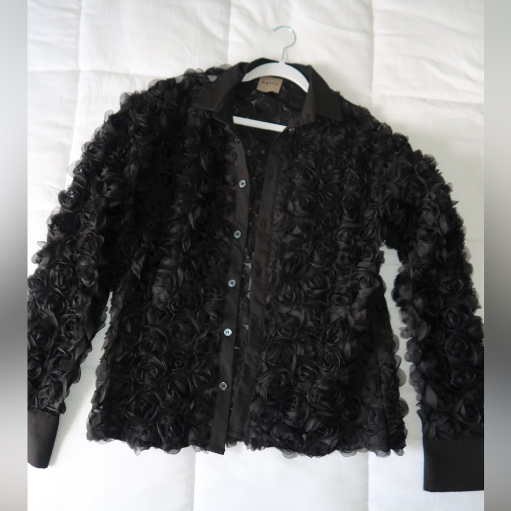 Black Floral Button-Up with Ruffles from ORTTU
FREE SHIPPING ★